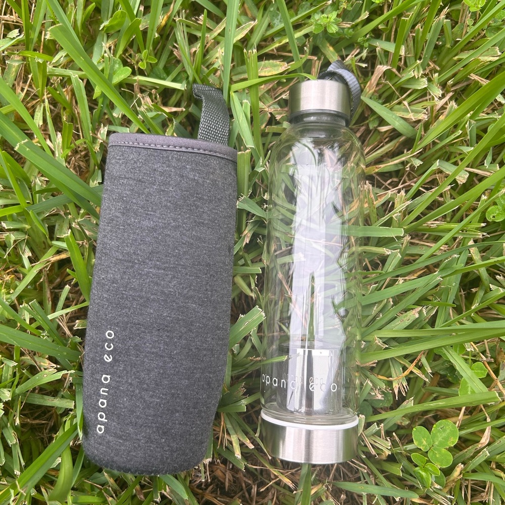 NEW Apana Eco Glass Bottle